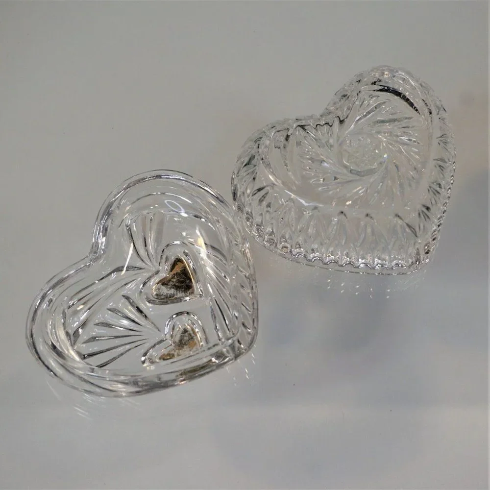 Vintage Trinket Dish Heart Shaped Starburst Crystal Cut Glass Jewelry Box